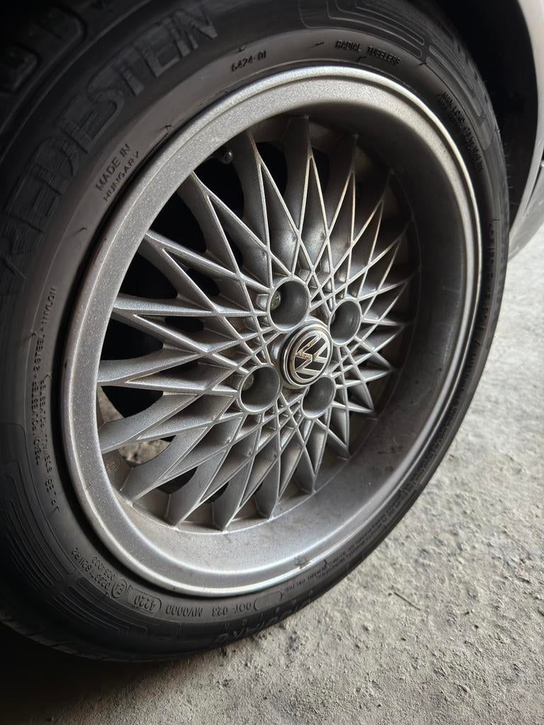 Jantes RH Mesh 7x15 4x100, Autos : Pièces & Accessoires, Enlèvement, Jante(s)