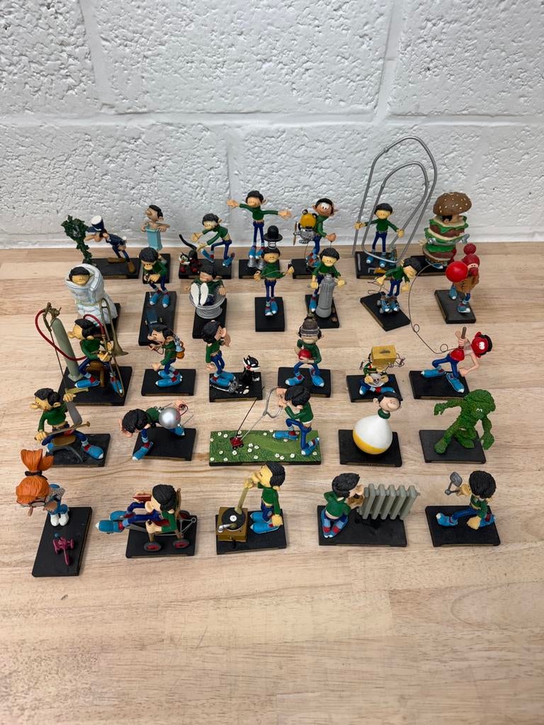 Lot van 30 figurines Guust Flater, Verzamelen, Ophalen