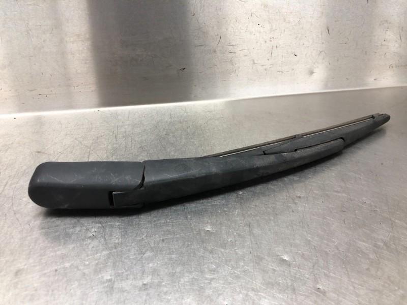 RUITENWISSERARM ACHTER Mitsubishi Eclipse Cross (GK / GL), Gebruikt, Mitsubishi