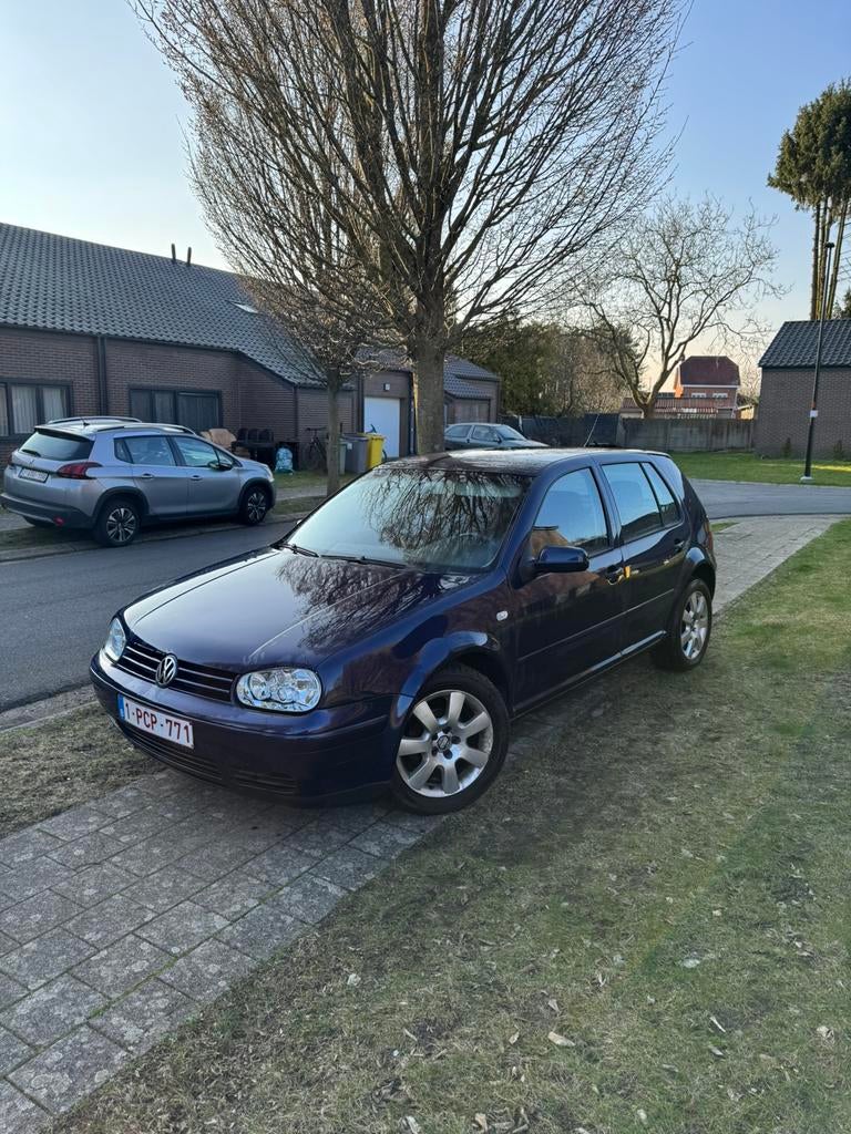 Golf 4 1,4 benzine, Autos, Volkswagen, Particulier, Golf, Vitres électriques, Essence, Enlèvement