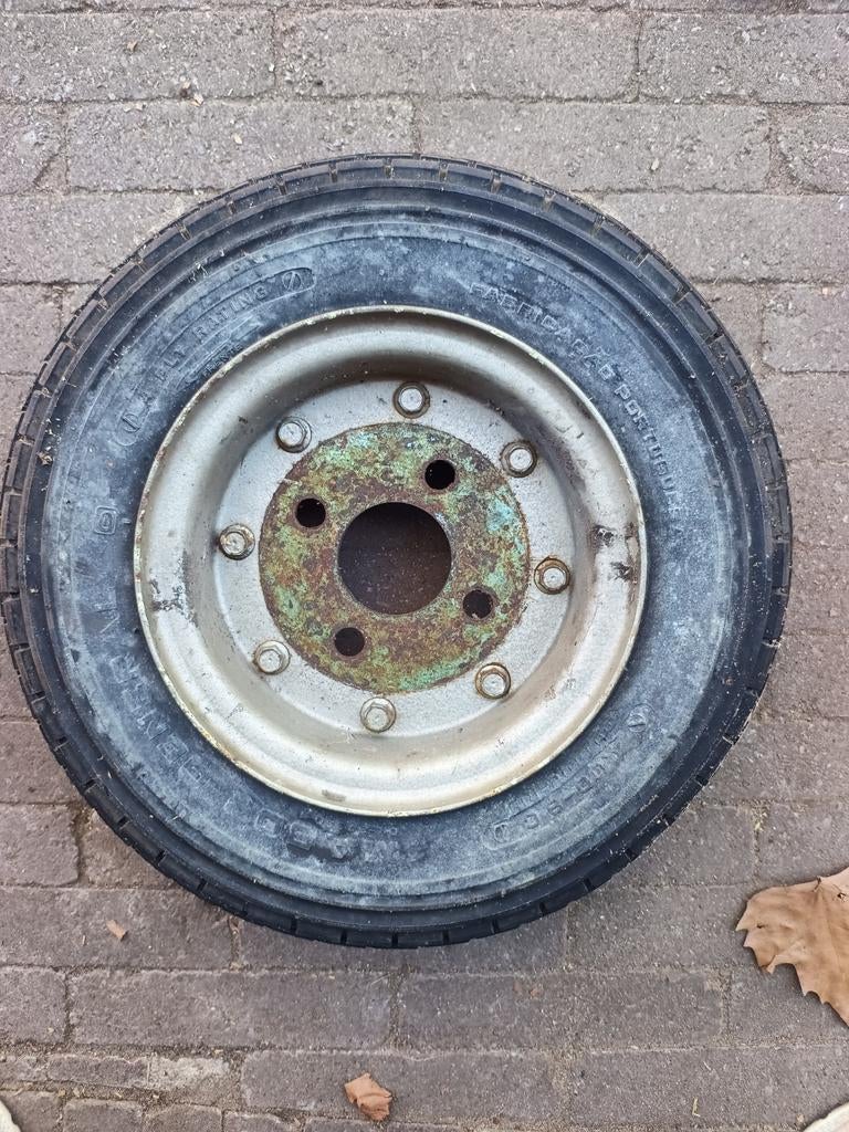 Wiel voor aanhanger, Ophalen