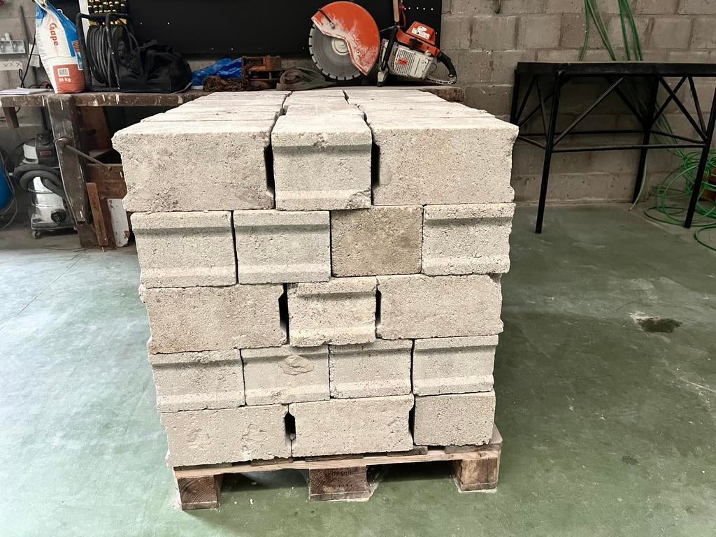 Betonblokken 2paletten, Doe-het-zelf en Bouw, Metselstenen, Ophalen, Gebruikt, Beton