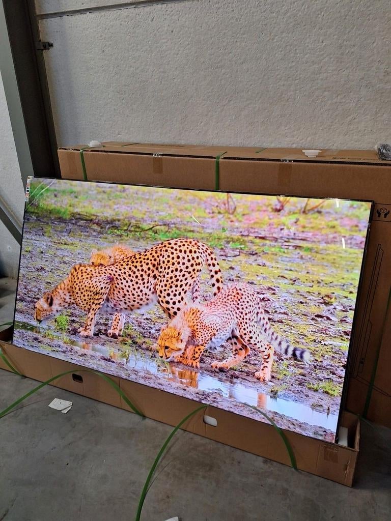 Smarttv nieuw in de doos garantie wifi youtube netflix, Audio, Tv en Foto, Televisies, Ophalen of Verzenden, Samsung, Smart TV