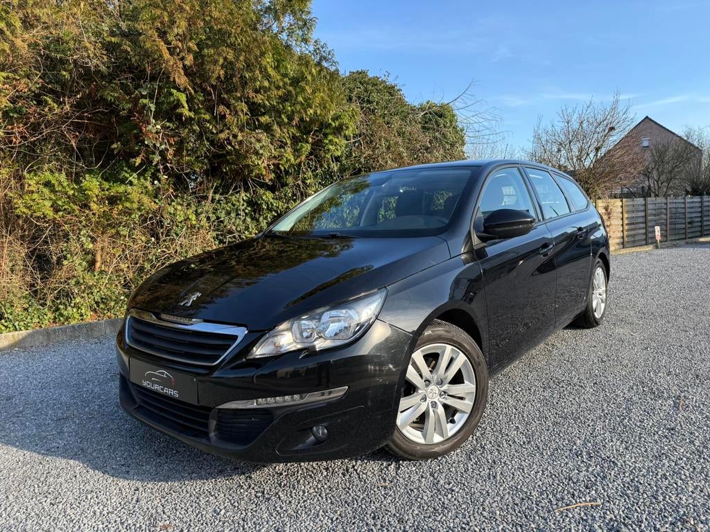 Peugeot 308 1.2 Access * GPS * EURO 6 * GARANTIE, Auto's, Peugeot, Stof, 1199 cc, 109 g/km, Zwart
