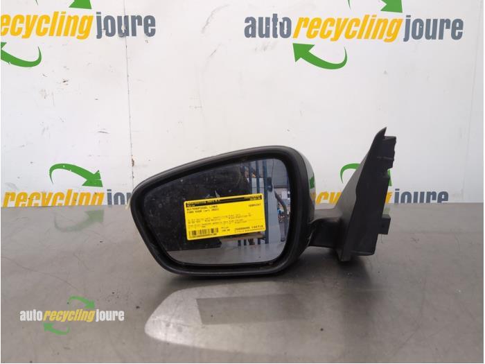 Buitenspiegel links van een Ford Kuga, Gebruikt, -, -, Ford