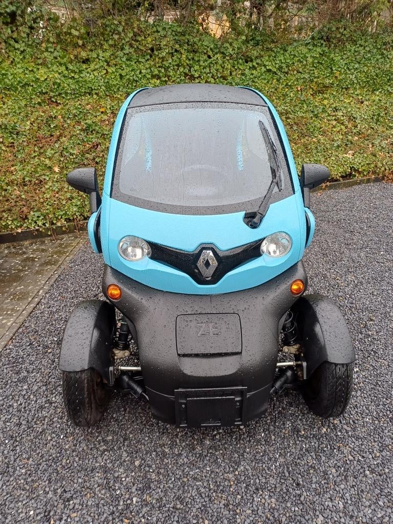 Renault twizi electrique 45 km /h sans permis, Divers, Voitures sans permis & Scooters pour invalides, Enlèvement, Utilisé, Autres marques