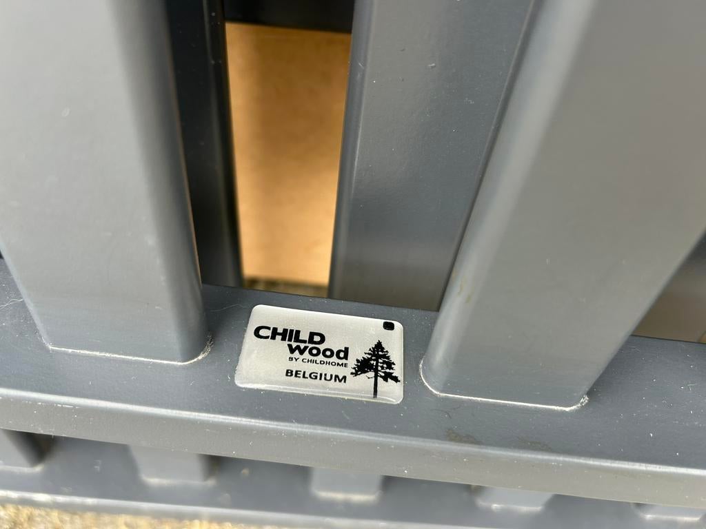 Parc gris CHILD WOOD, Enlèvement, Utilisé, Rectangulaire, Roulettes