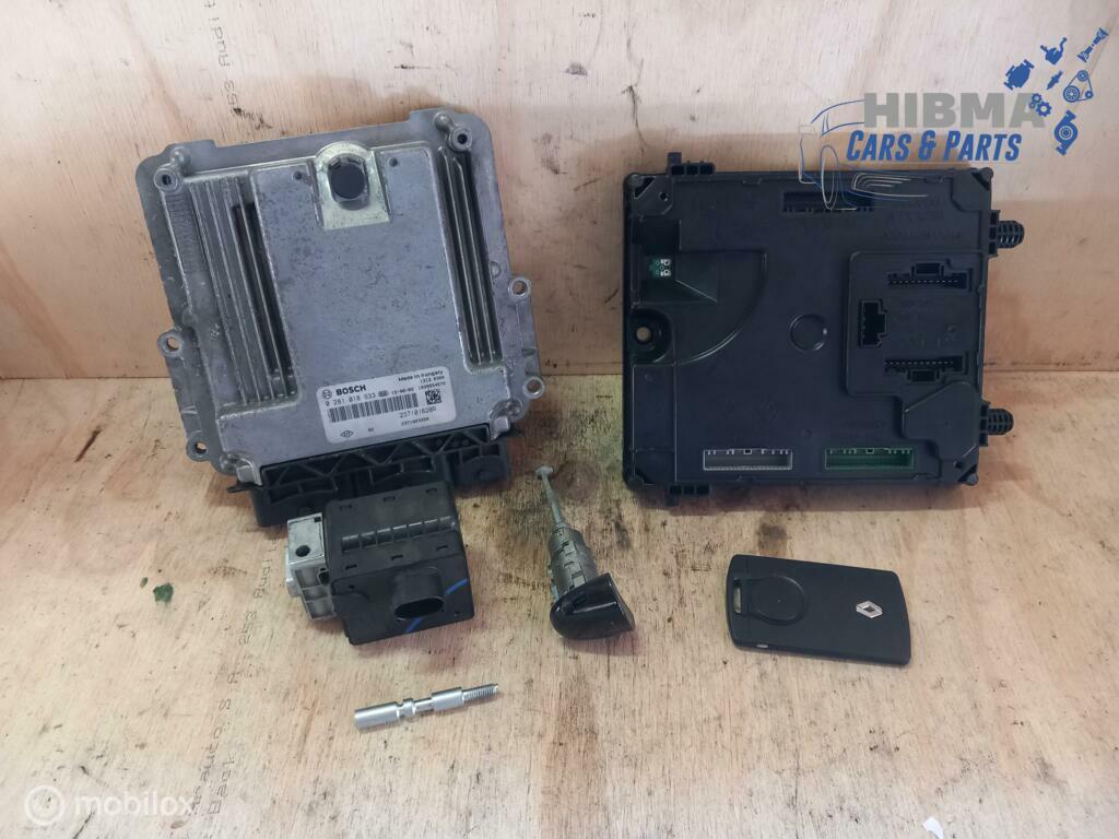 Renault Laguna Estate III 2.0 DCI GT Sleutelset 237101620R, Gebruikt, Renault, Ophalen of Verzenden, Renault