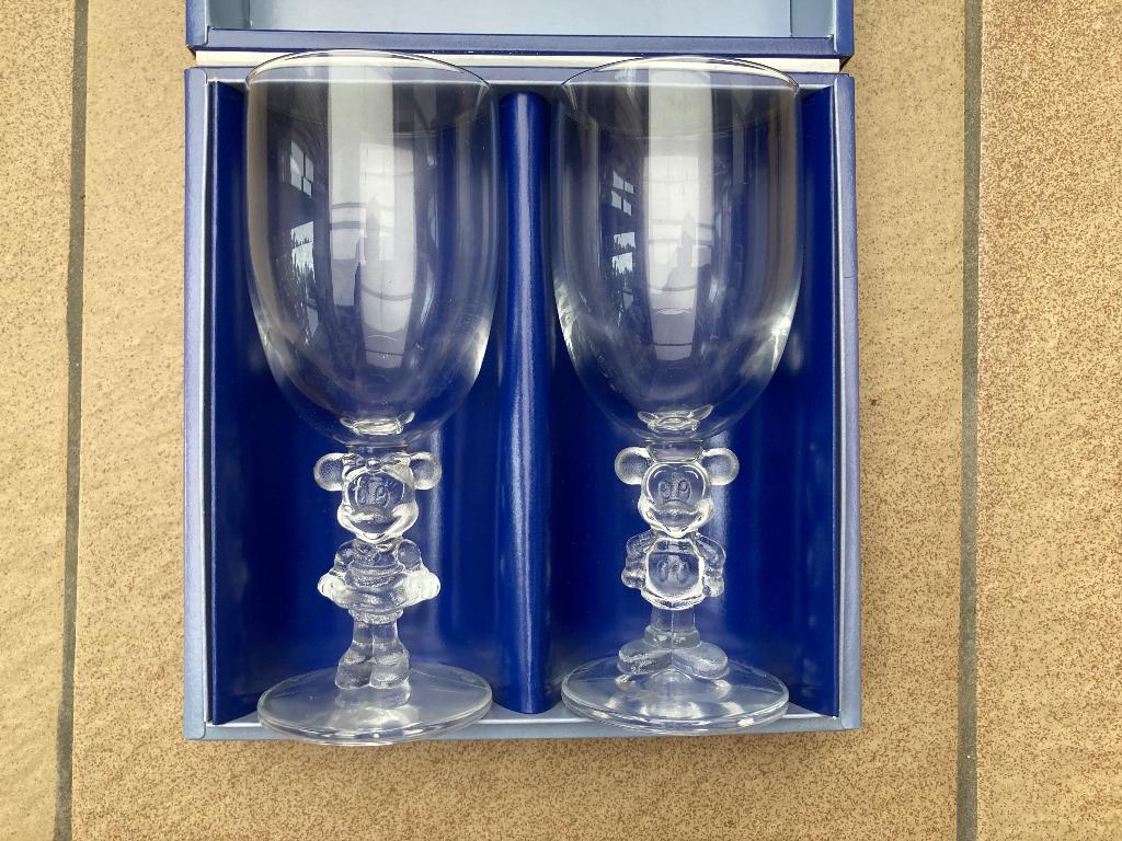 Mickey en Minnie Mouse wijnglazen, Ophalen of Verzenden, Nieuw, Borrel- of Shotglas
