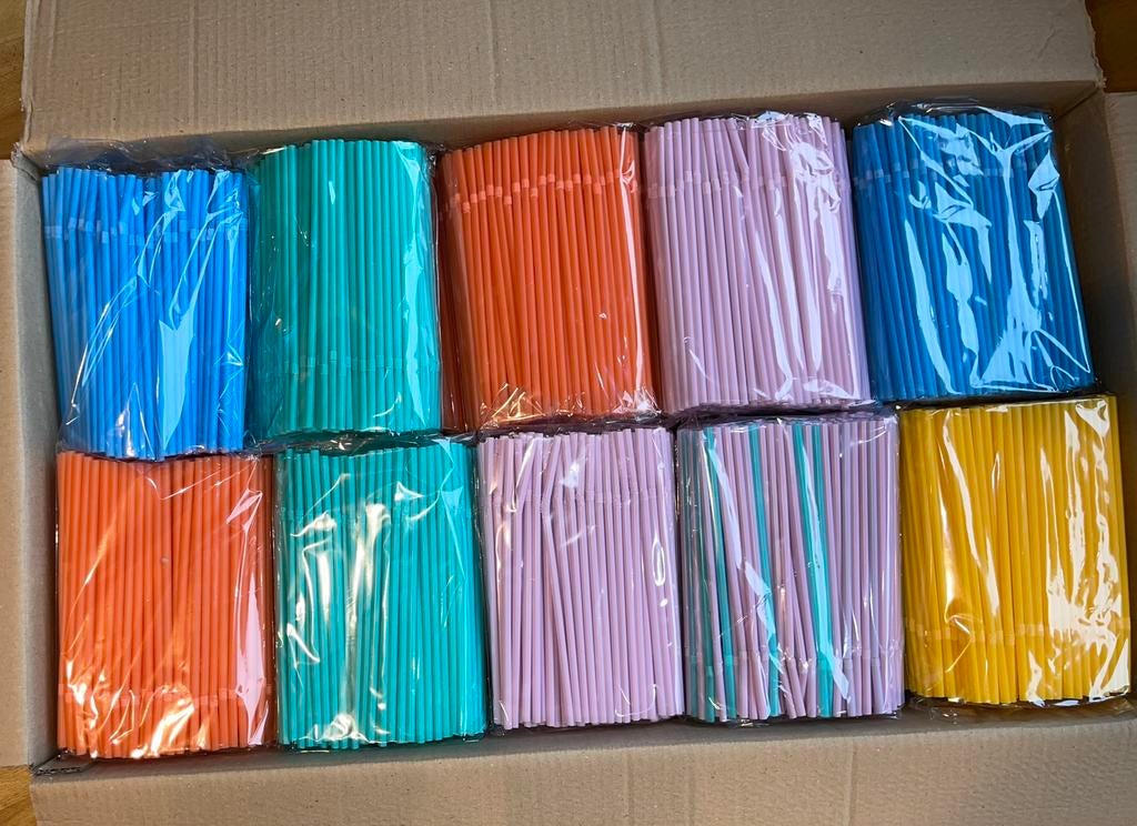 Doos met 10.000 opvouwbare klassieke plastic rietjes, Ophalen of Verzenden, Zo goed als nieuw