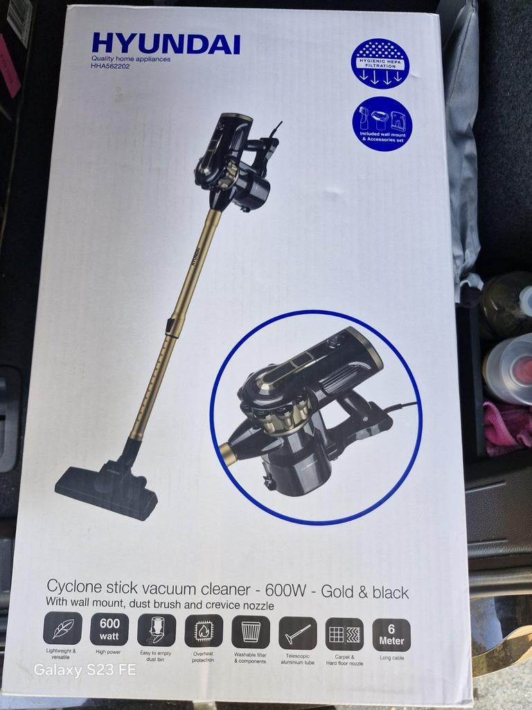 Aspirateur balai, Enlèvement