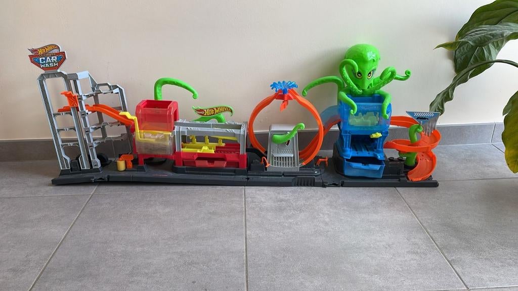 Hot Wheels City Ultimate Octo Car Wash, Kinderen en Baby's, Speelgoed | Racebanen, Ophalen, Zo goed als nieuw, Racebaan, Hot Wheels