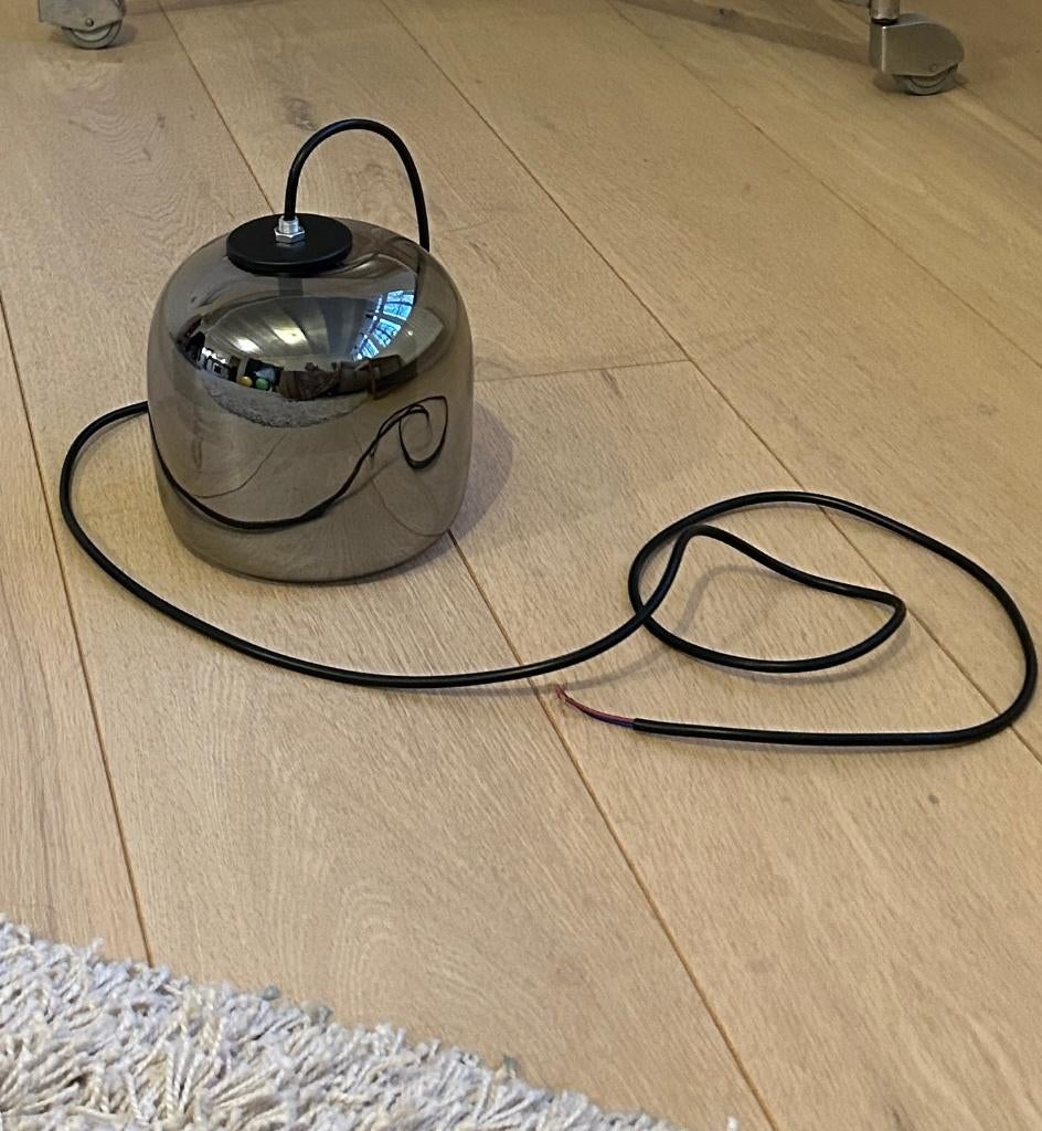 Suspension en verre fumé chromé – style hôtel / loft – neuve, Maison & Meubles, Neuf, Design moderne hotel style, Moins de 50 cm