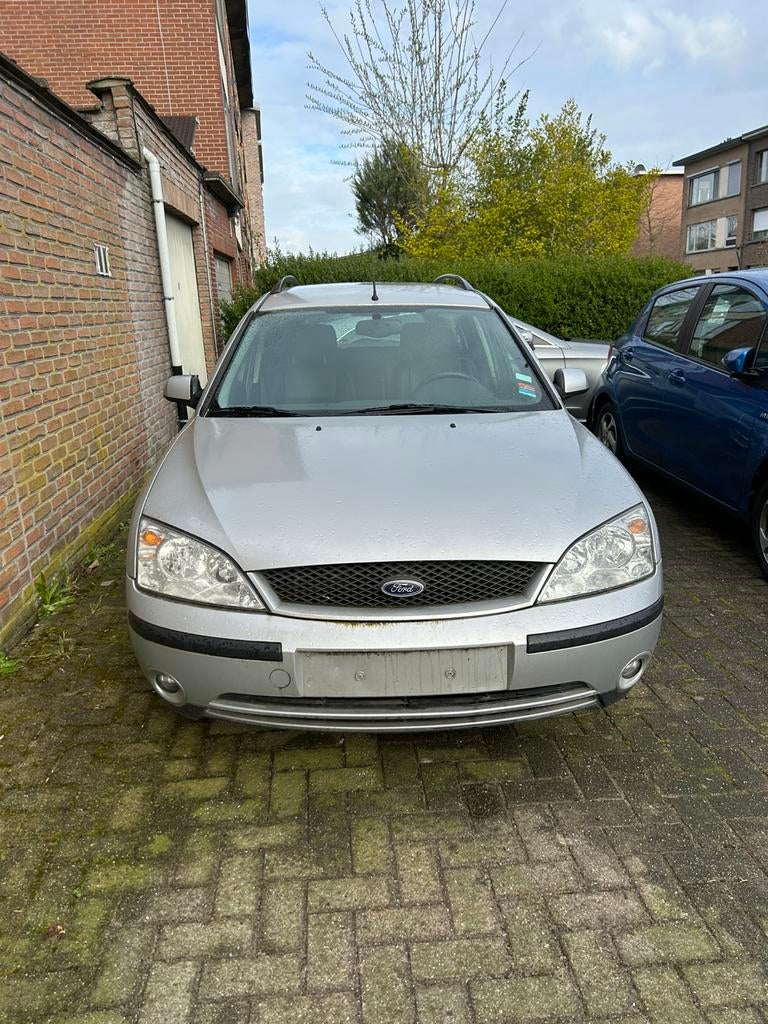 Ford Mondeo 2000cc benzine 151.000km, Autos, Ford, Argent ou Gris, Mondeo, Noir, 5 portes