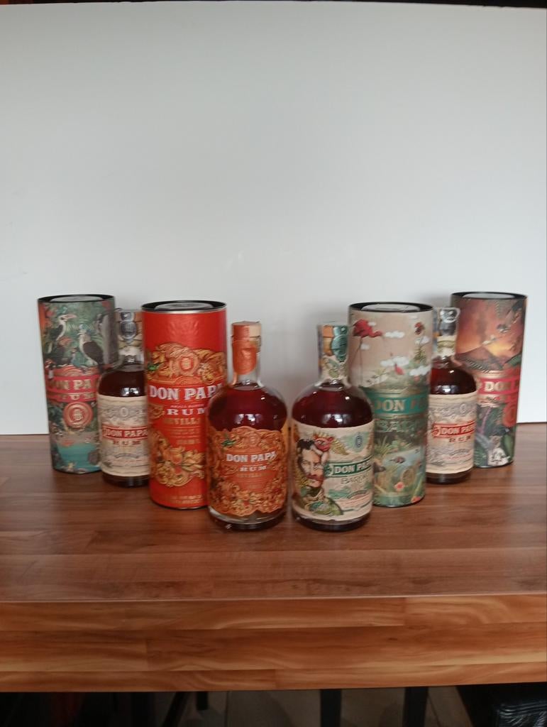 lot de 4 bouteilles de rhum don papa, Enlèvement ou Envoi