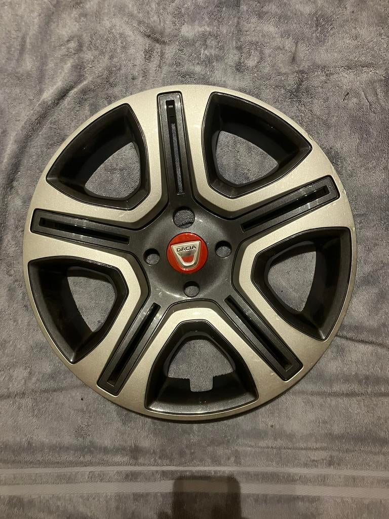 Wieldop Dacia, Ophalen, Zo goed als nieuw