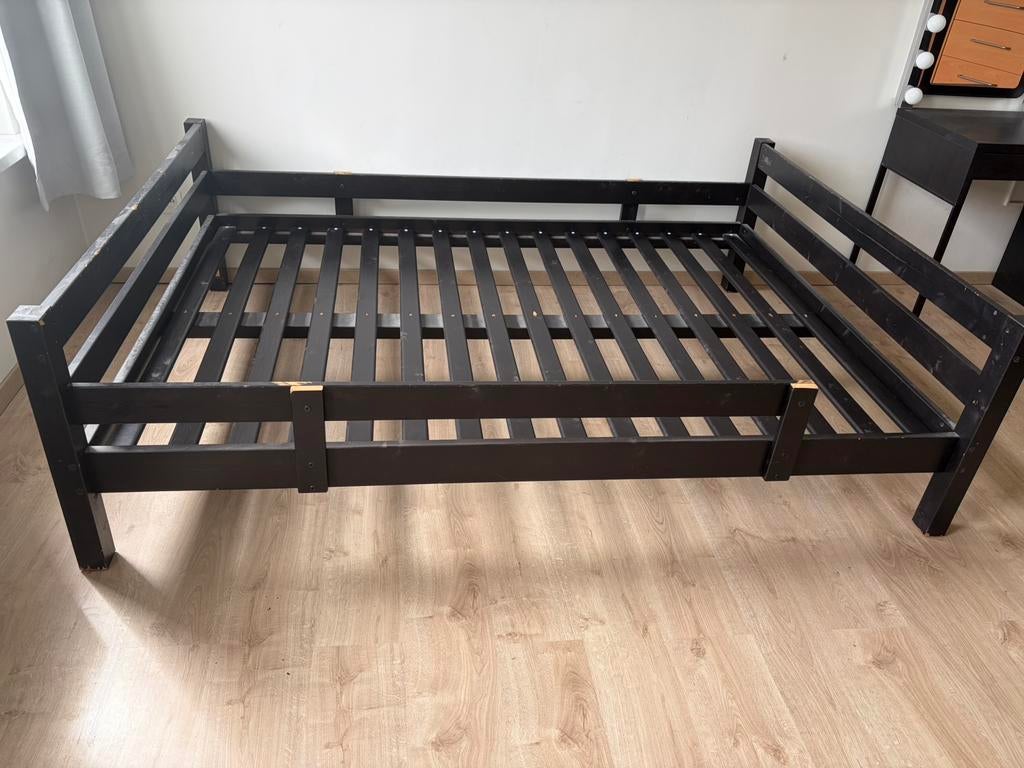 Bed IKEA 140cm, Huis en Inrichting, Slaapkamer | Bedden, Ophalen, Gebruikt, Hout