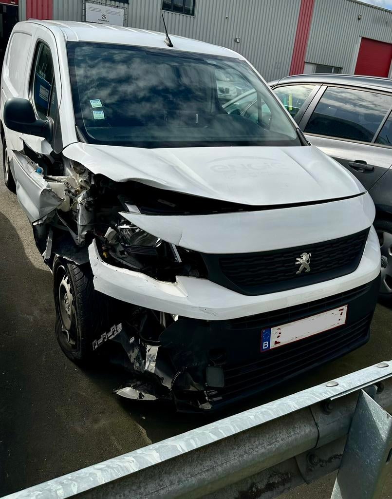 Peugeot Partner Maxi 1.6 HDi 2019 – 92.000 km – schade, Auto's, Euro 6, Wit, 5 deurs, Particulier