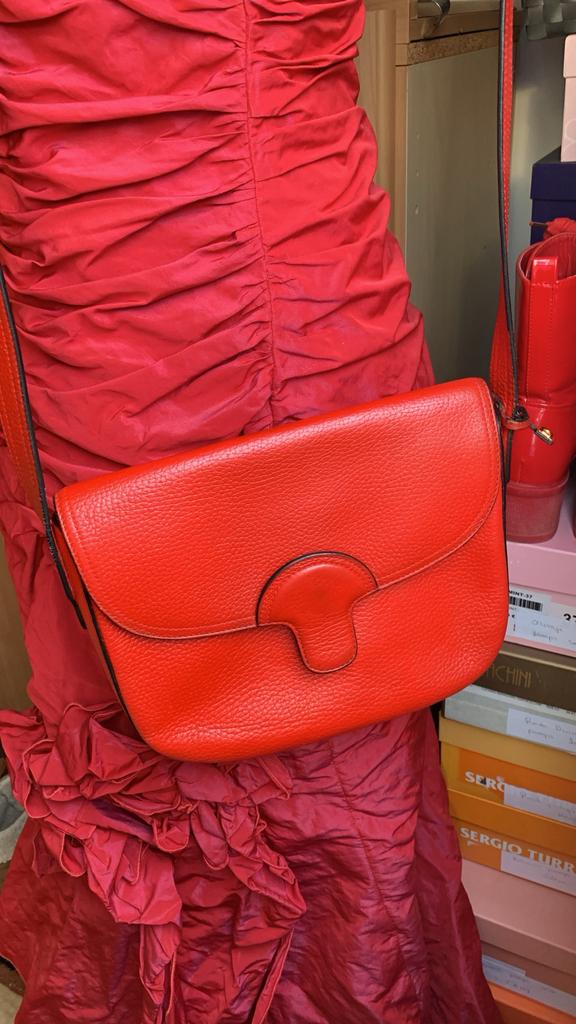 Crossover Delvaux couleur rouge, Enlèvement ou Envoi, Rouge