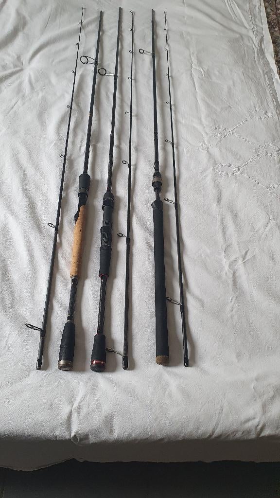 Lot Cannes carnassiers, Enlèvement, Comme neuf, Canne à lancer