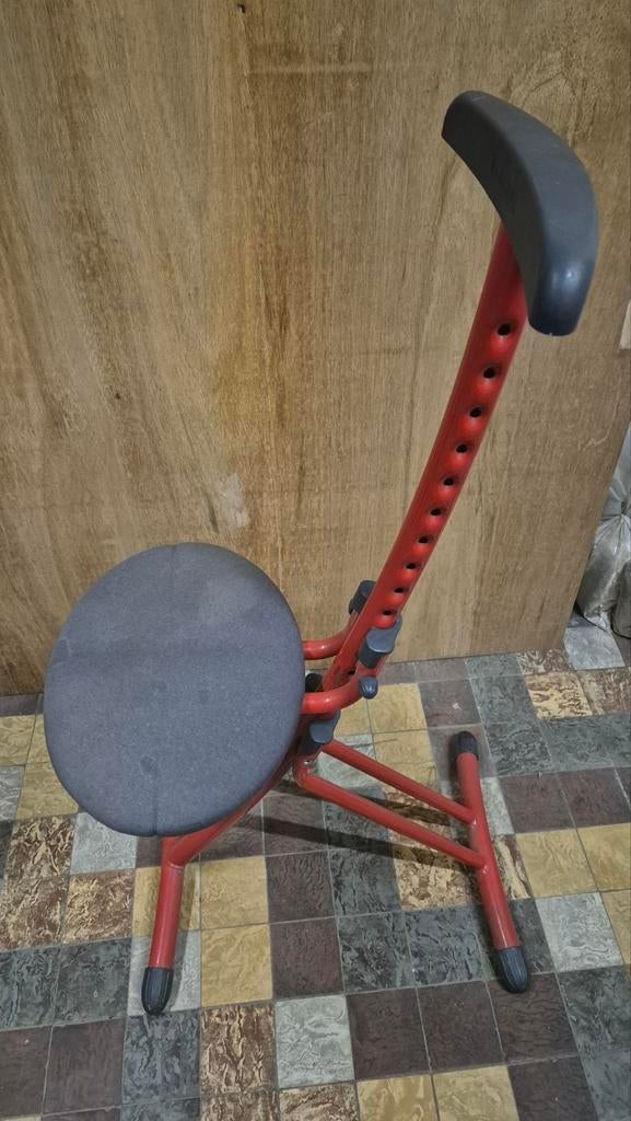 Siège de bureau assis debout, Enlèvement