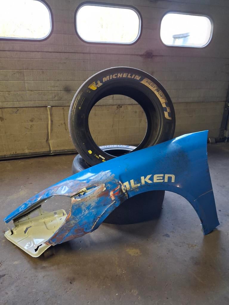 spatbord porsh gt4 cayman 24u nürburg, Ophalen