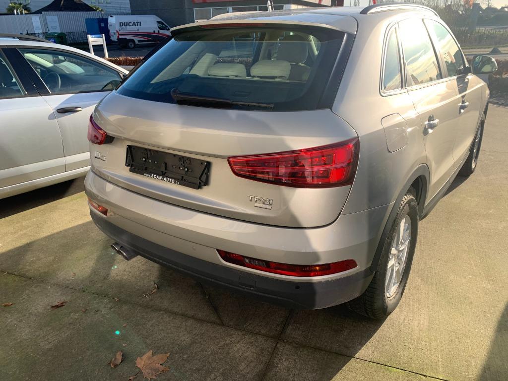 Audi Q3 1.4 Tfsi "Ultra"  6v 150 pk + LEDER slechts 24000 km, Auto's, Audi, Voorwielaandrijving, Testrit aan huis, 4 cilinders