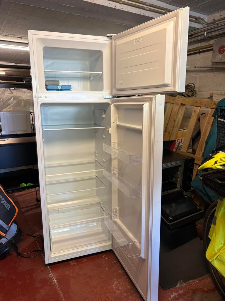 Frigo Zanussi, Electroménager, Avec compartiment congélateur, Utilisé, 45 à 60 cm, Enlèvement