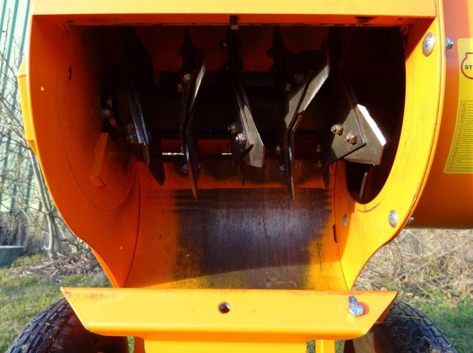 hakselaar te huur, Enlèvement, Utilisé, Essence