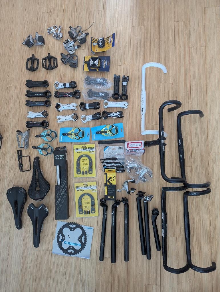 Lot pièces vélo cintre potence tige de selle pédale neuf, Enlèvement, Comme neuf, Autres types