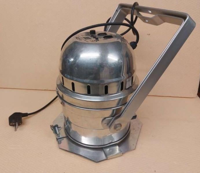 Showtec - Led Par 64 Short Pro, Muziek en Instrumenten, Ophalen of Verzenden, Gebruikt