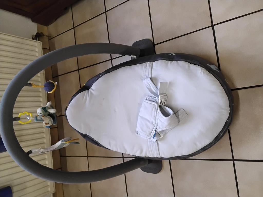 Coussin doomoo sensation attitude avec portique, Enfants & Bébés, Relax bébé, Enlèvement ou Envoi, Comme neuf