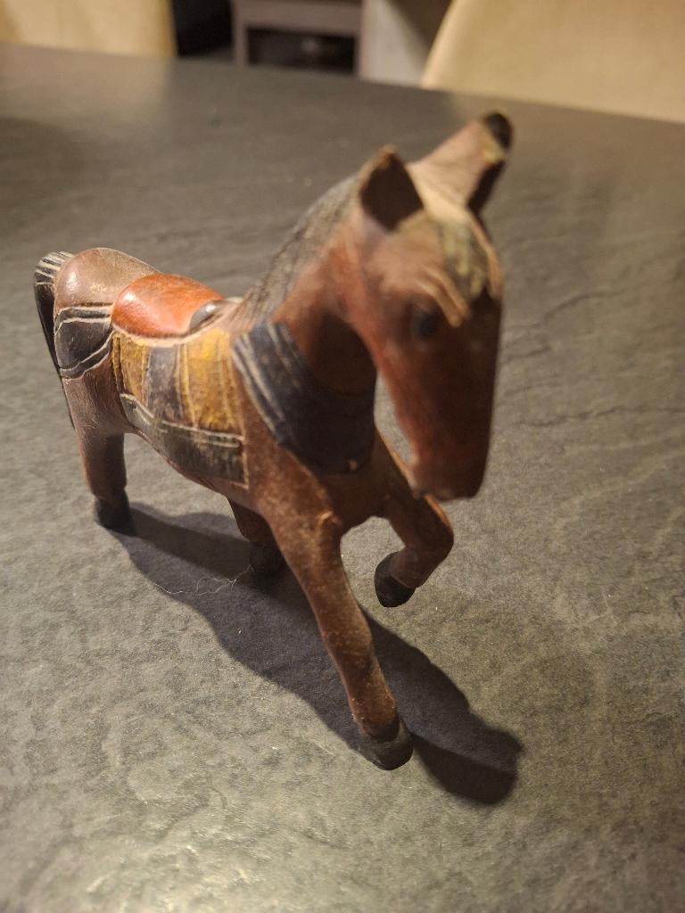 Antiek met de hand uitgesneden houten paardje, Antiek en Kunst, Ophalen