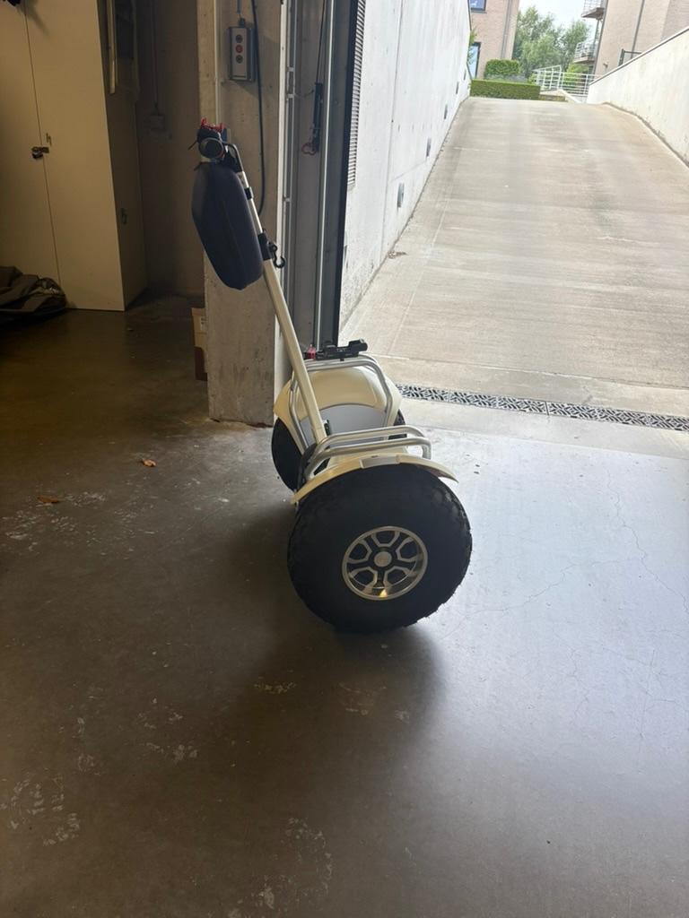 SEGWAY VOOR ALLE TERREINEN, Ophalen, Zo goed als nieuw, Elektrische step (E-scooter), Segway Ninebot
