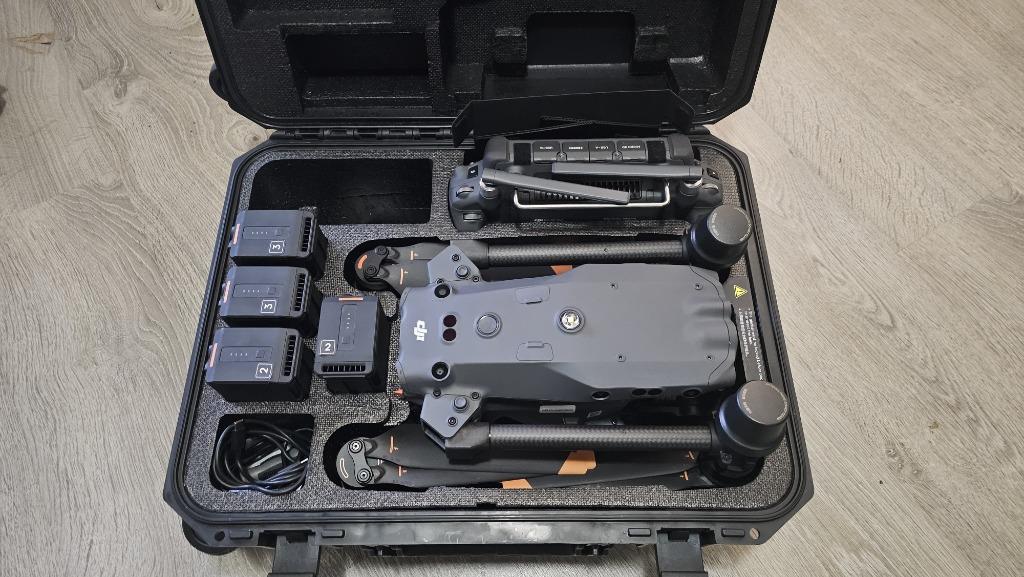 DJI M30T - Compleet pakket voor professionele inspectie, Audio, Tv en Foto, Drones, Zo goed als nieuw, Ophalen