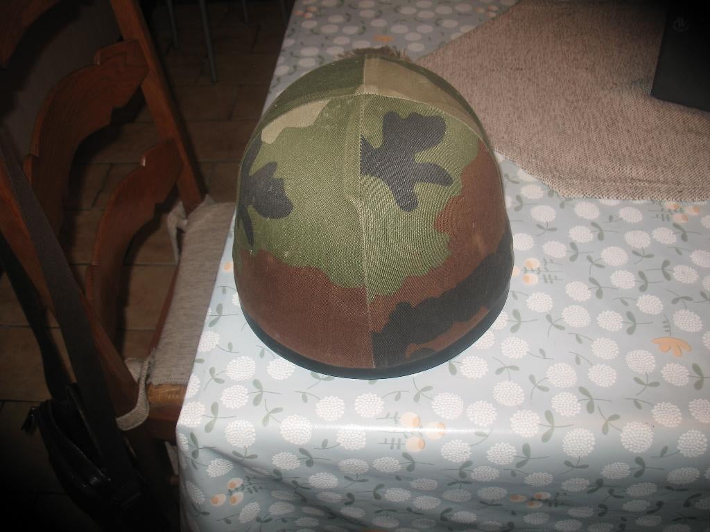 Casque de combat Franse F1, Collections, Enlèvement ou Envoi, Armée de terre, Casque ou Béret