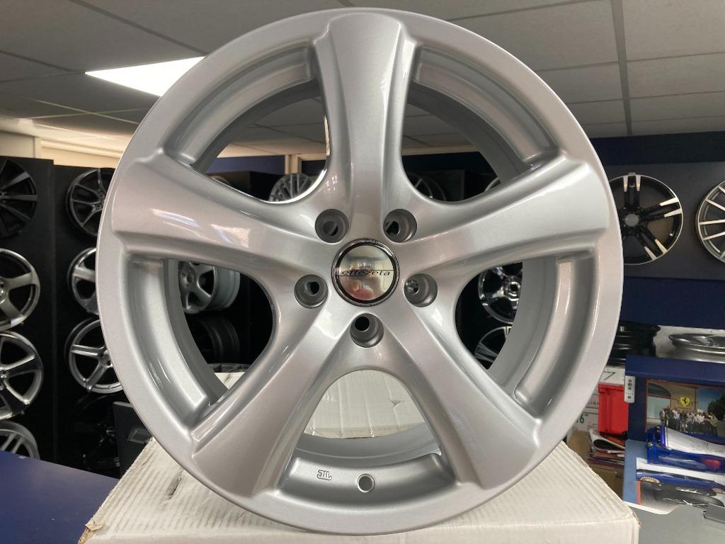 IN STOCK NIEUWE set 16 inch 5x100 sportwielen VW Audi Seat, Enlèvement ou Envoi