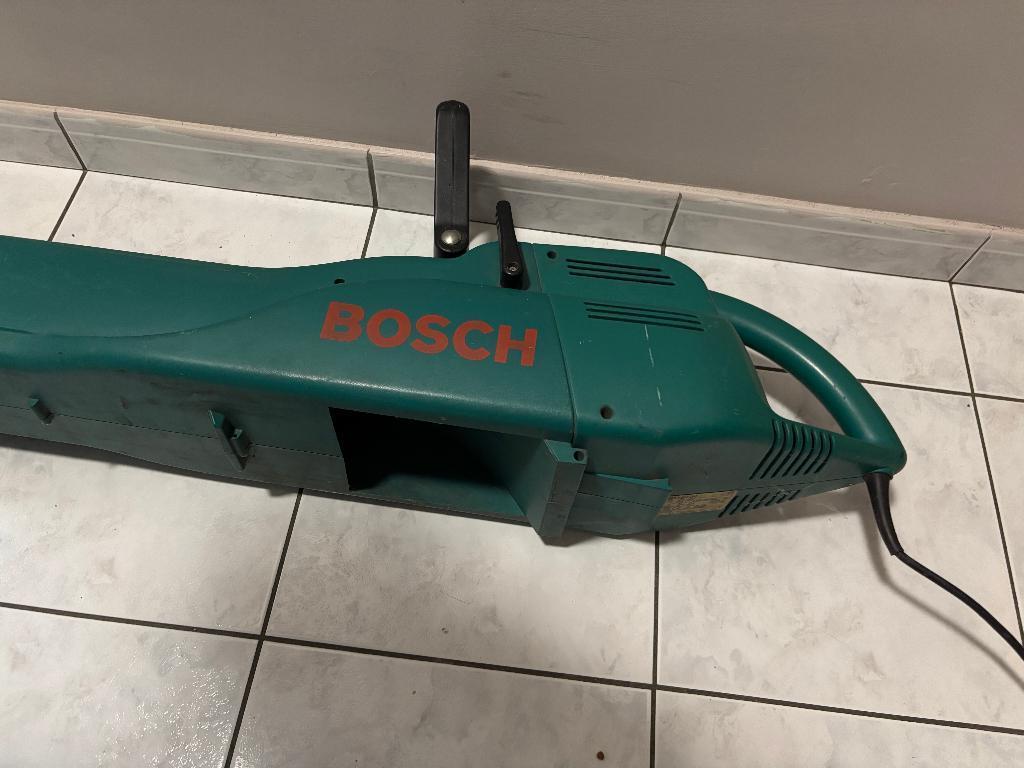 Bladblazer/zuiger Bosch AVS1000, Tuin en Terras, Ophalen, Gebruikt, Handgedragen, Met neuswiel