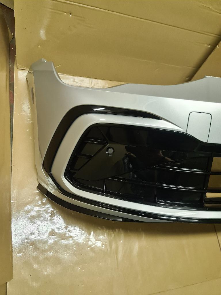5H0807221G golf 8 r-line bumper Golg 8 R-line voorbumper, Auto-onderdelen, Gebruikt, Ophalen of Verzenden, Bumper, Volkswagen