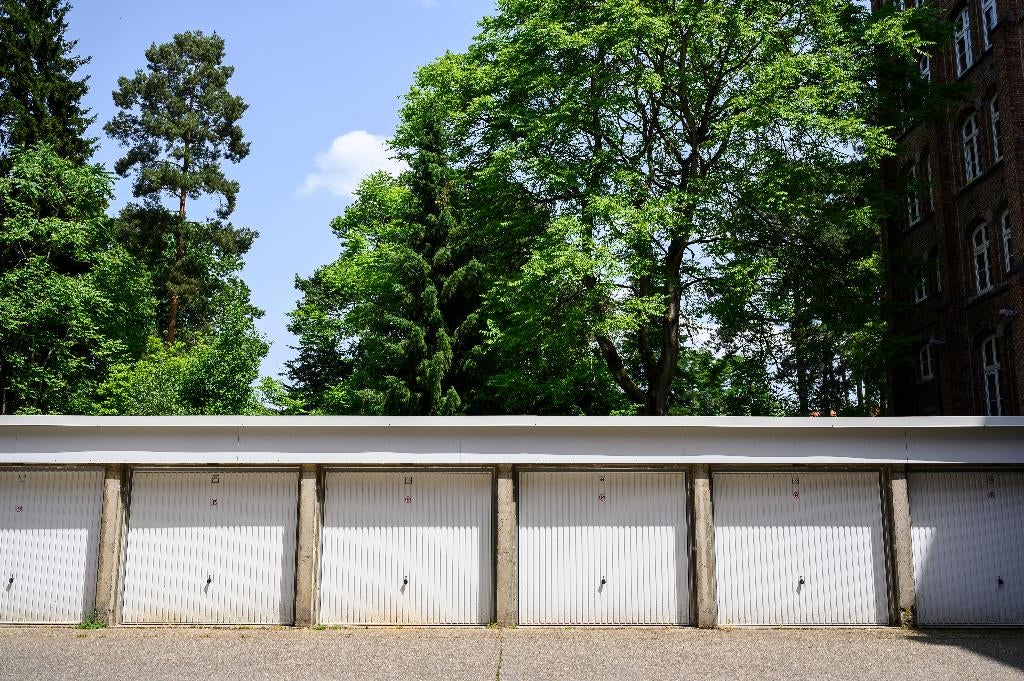 Garageboxen te huur Sint-Jansbergsesteenweg, Immo, Garages en Parkeerplaatsen, Leuven