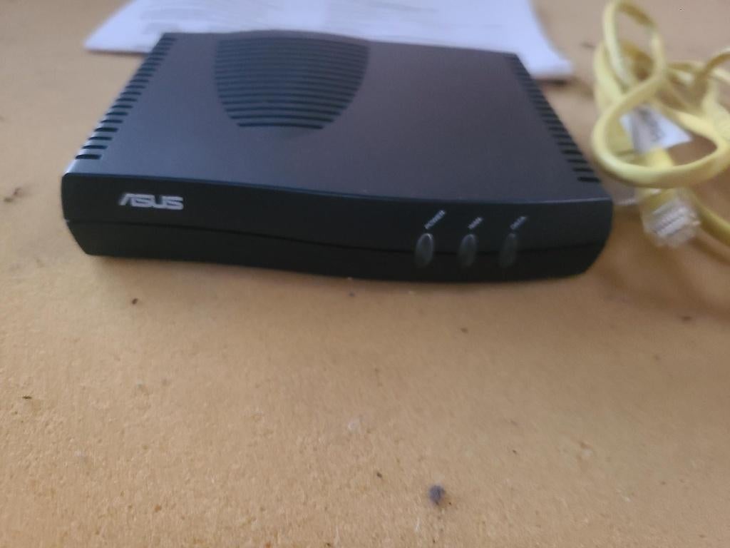 router asus, Ophalen of Verzenden, Zo goed als nieuw, Router