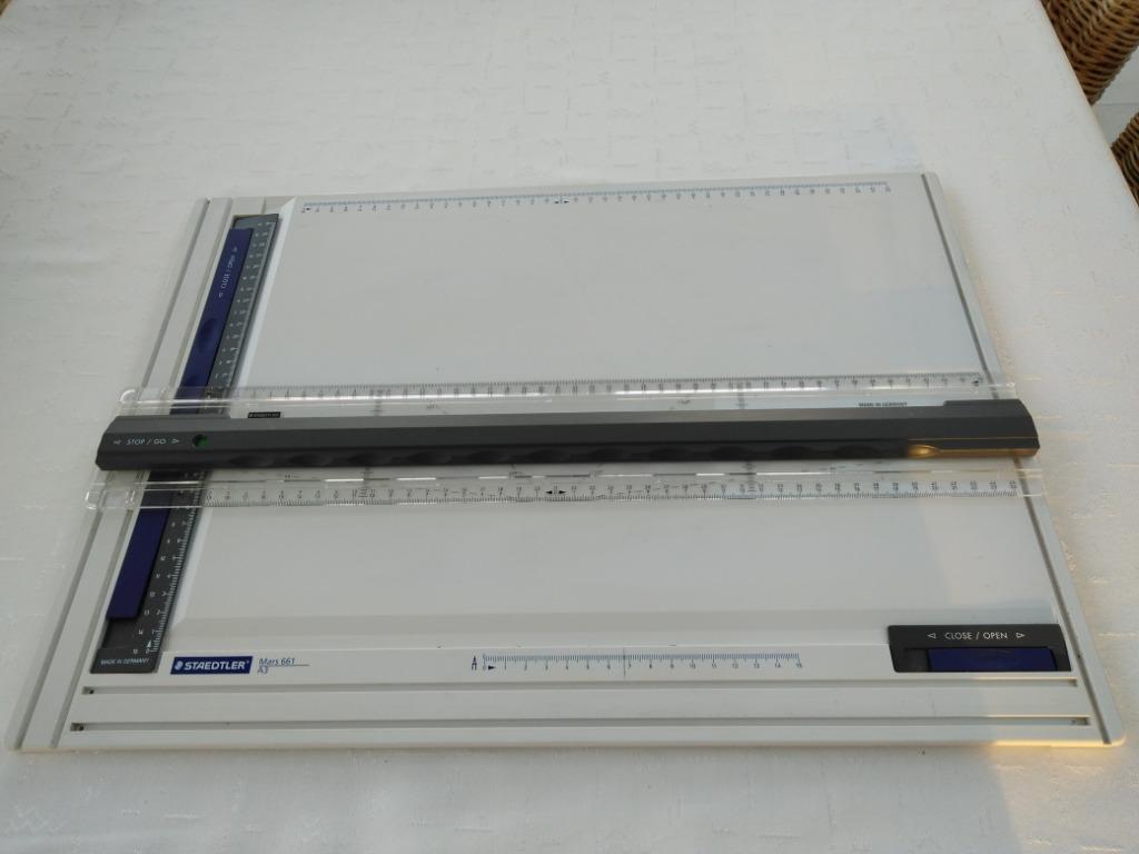 Tekenplaat Staedler Mars 661 A3, Ophalen, Zo goed als nieuw