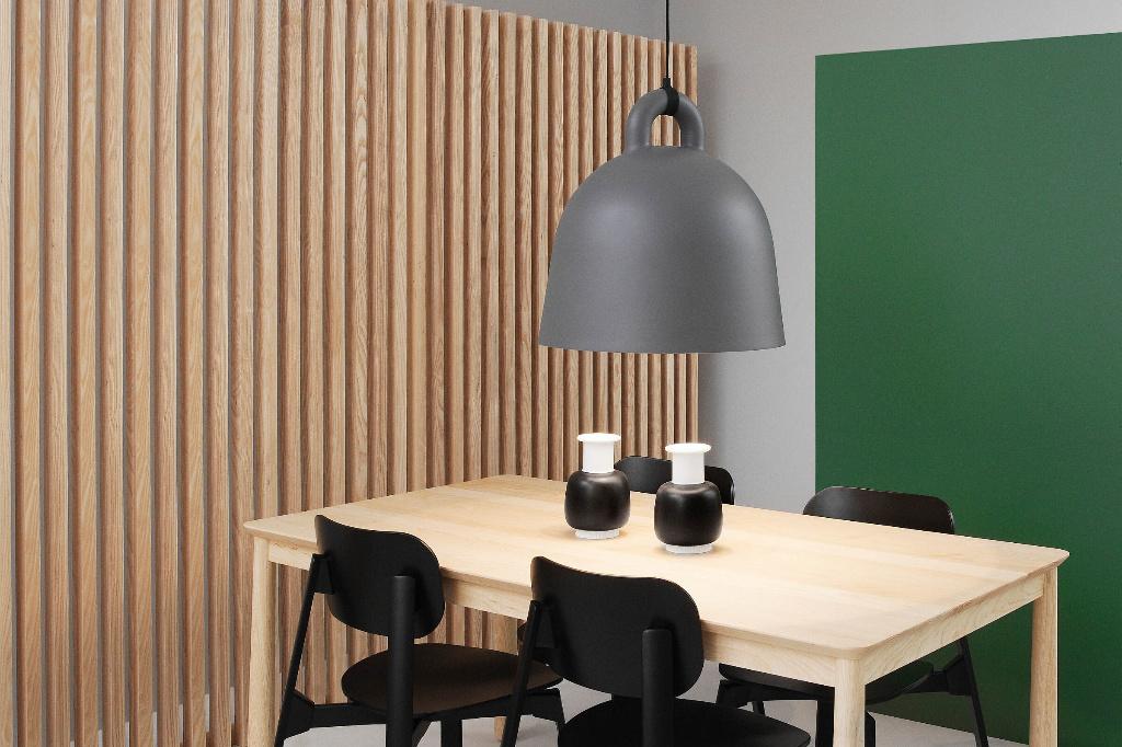 2 x Normann Copenhagen Bell Lamp - design, medium, grijs, Ophalen, Zo goed als nieuw, Kunststof, Minder dan 50 cm