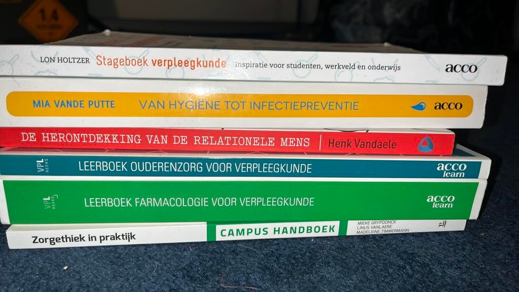Handboeken opleiding verpleegkunde, Boeken, Ophalen of Verzenden