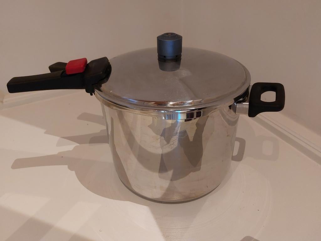 Snelkookpan, Huis en Inrichting, Keuken | Potten en Pannen, Ophalen, Zo goed als nieuw