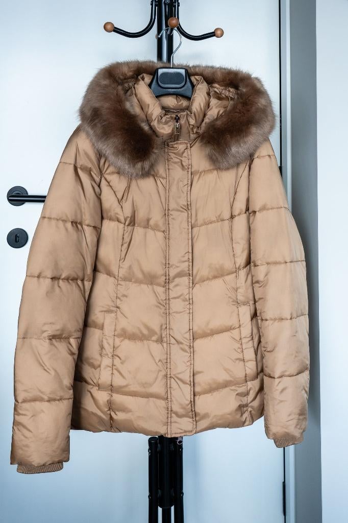 Jas, merk River Woods, maat XS, als nieuw, Kleding | Dames, Jassen | Winter, Verzenden, River Woods, Beige, Zo goed als nieuw