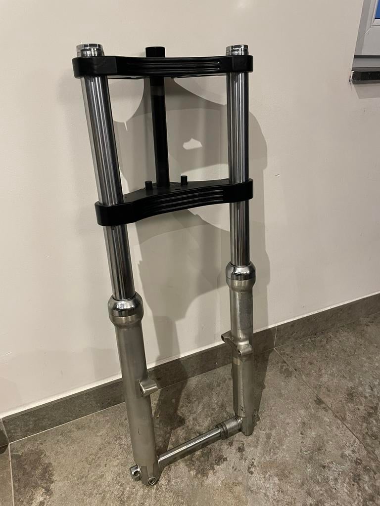 Harley Sportster Hugger T voorvork groot OMP 6 graden, Motoren, Ophalen of Verzenden, Gebruikt