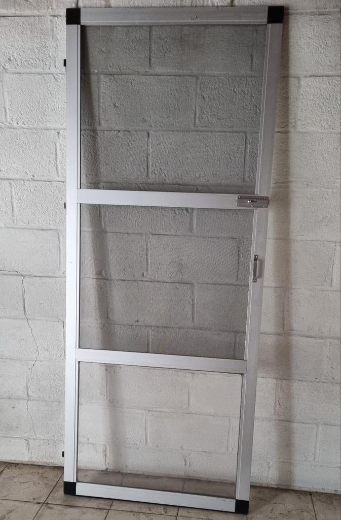 Aluminium vliegendeur in zeer degelijke staat, Doe-het-zelf en Bouw, Ophalen, Zo goed als nieuw