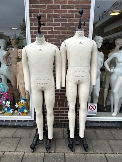 Mannequin de poupée Tailors exclusif pour hommes, Vêtements | Hommes, Vêtements Homme Autre, Porté, Enlèvement