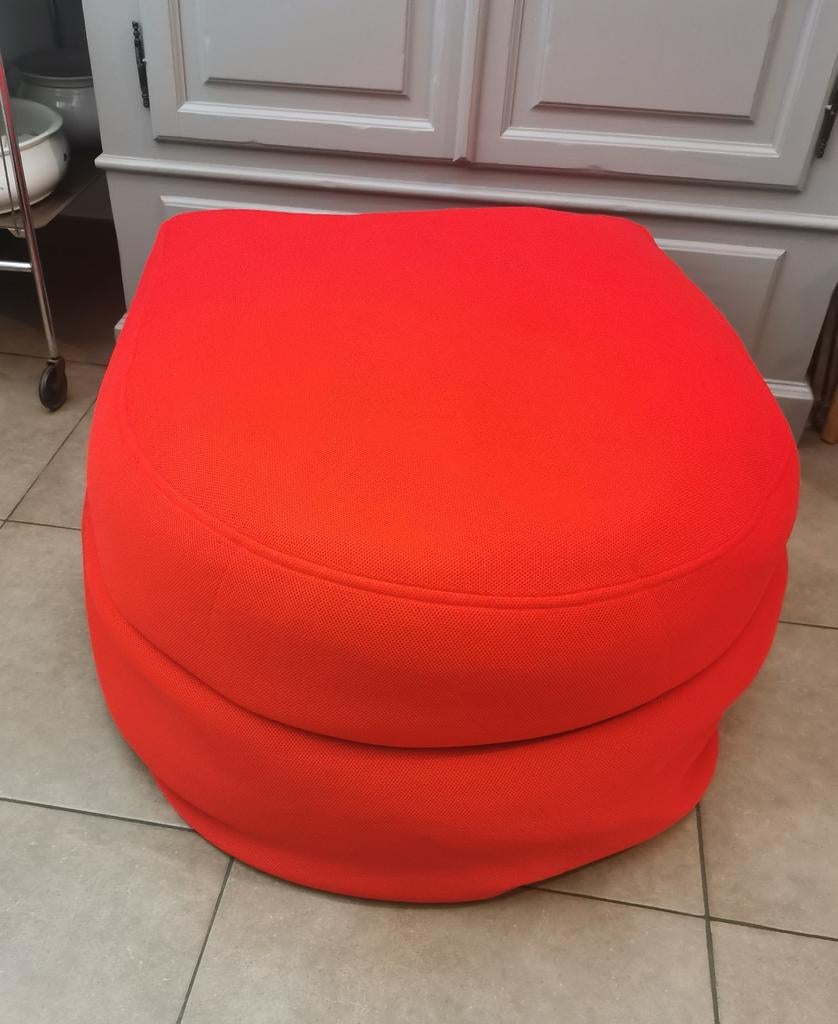 Pouf Bussan Ikea, Enlèvement, Utilisé, Rouge, Pouf